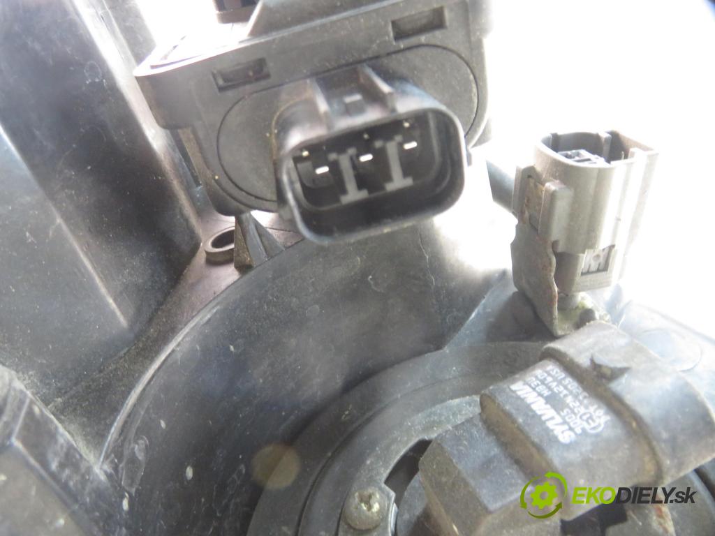MAZDA 5 (CR19) MINIVAN 2006 85,00 1.8 1798,00 Svetlo PP C23551030