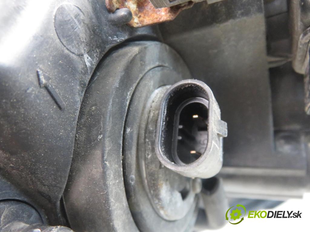 MAZDA 5 (CR19) MINIVAN 2006 85,00 1.8 1798,00 Svetlo LP C23551040