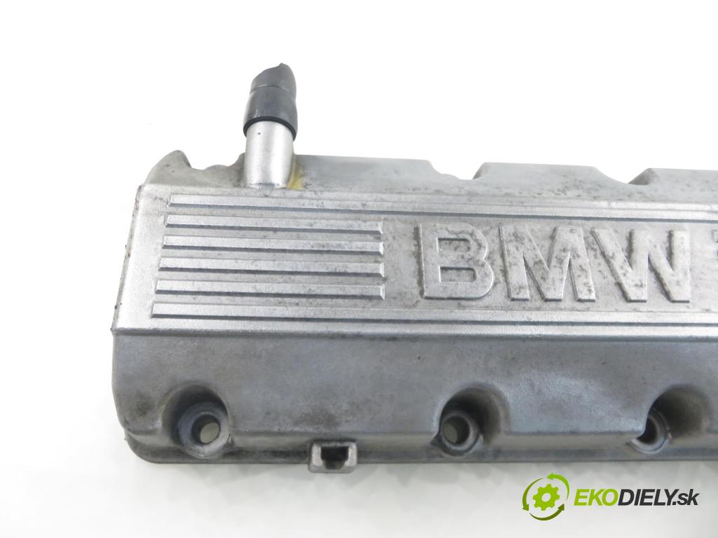 BMW 3 Touring (E46) KOMBI 2000 87,00 318 i - M43 B19 (194E1) 1895,00 kryt Ventilů 1739643
