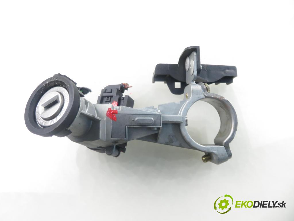 FIAT GRANDE PUNTO (199_) HB 2006 57,00 1.4 - 350 A1.000 1368,00 spinačka 51793074 (Spínacia skrinka)