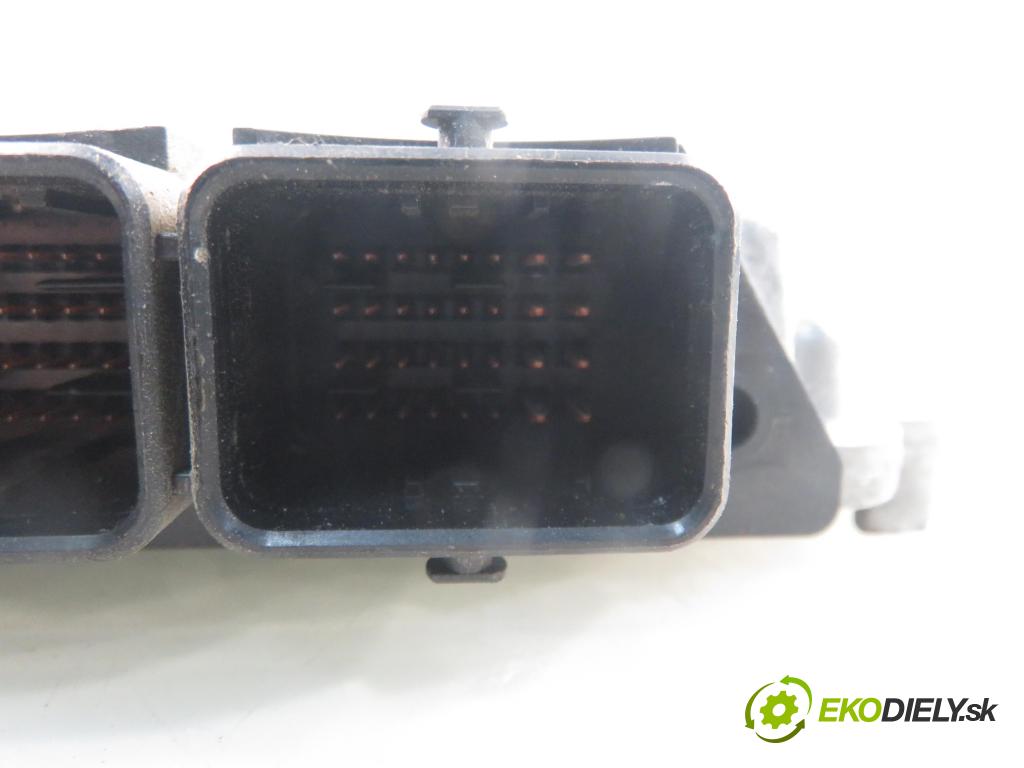 NISSAN QASHQAI / QASHQAI +2 I (J10, JJ10) CROSSOVER 2009 110,00 2.0 dCi Napęd na wszystkie koła - M9R 1995,00 řídící jednotka motora 23710JD78E ; 0281014859