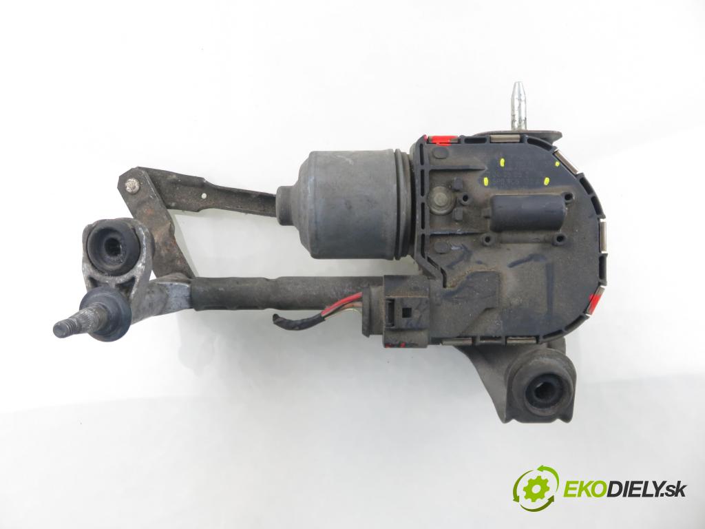 SEAT ALTEA (5P1) HB 2004 75,00 1.6 102 1595,00 MECHANISMUS/ motorek stěračů 5P0955120A ; 0390241759