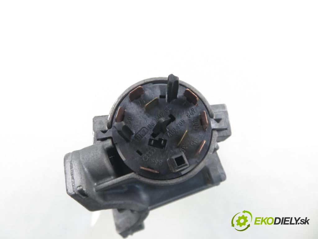 SEAT LEON (1M1) HB 2005 77,00 1.6 16 V - BCB 1598,00 spinačka 4B0905851C (Spínacia skrinka)