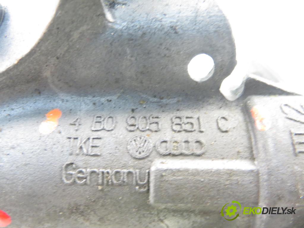 SEAT LEON (1M1) HB 2005 77,00 1.6 16 V - BCB 1598,00 spinačka 4B0905851C (Spínacia skrinka)