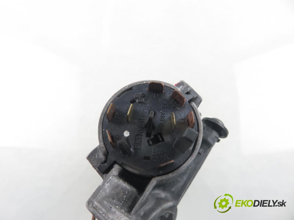 VW GOLF IV (1J1) HB 1998 74,00 1.6 - AKL 1595,00 spinačka 4B0905851C (Spínacia skrinka)