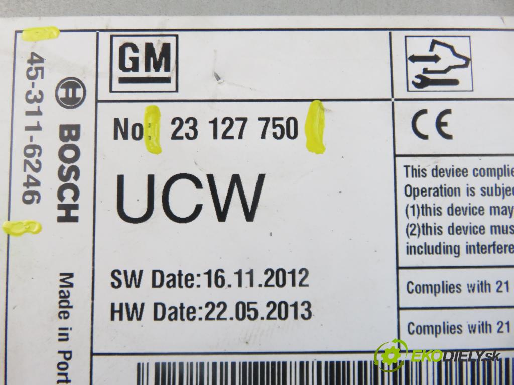 OPEL INSIGNIA A Sports Tourer (G09) KOMBI 2013 0,00 2.0 Biturbo CDTI 4x4 (35) - A 20 DTR 1956,00 RADIO CD 23127750 ; 453116246