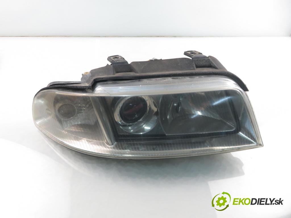 AUDI A4 Avant (8D5, B5) KOMBI 2000 85,00 1.9 TDI - AJM 1896,00 Svetlo PP 8D0941004AK