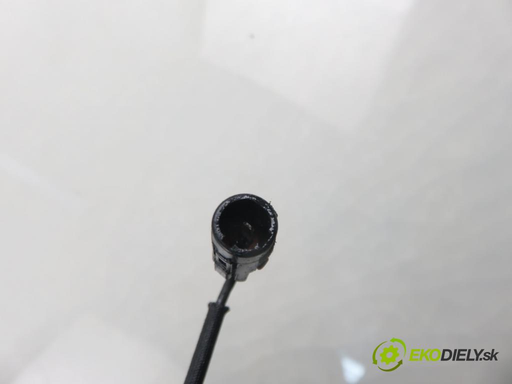 SUZUKI LIANA (ER) HB 2006 79,00 1.6 - M16A 1586,00 KOMPRESOR: klimatizácie KTT090078 (Kompresor klimatizácie)