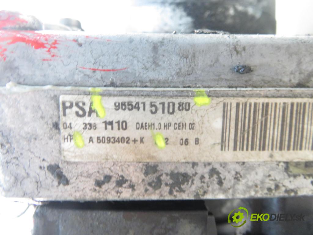 PEUGEOT 307 (3A/C) HB 2004 50,00 1.4 HDi - 8HZ (DV4TD) 1398,00 pumpa servočerpadlo HYD-EL. 9654151080 ; A5093402K
