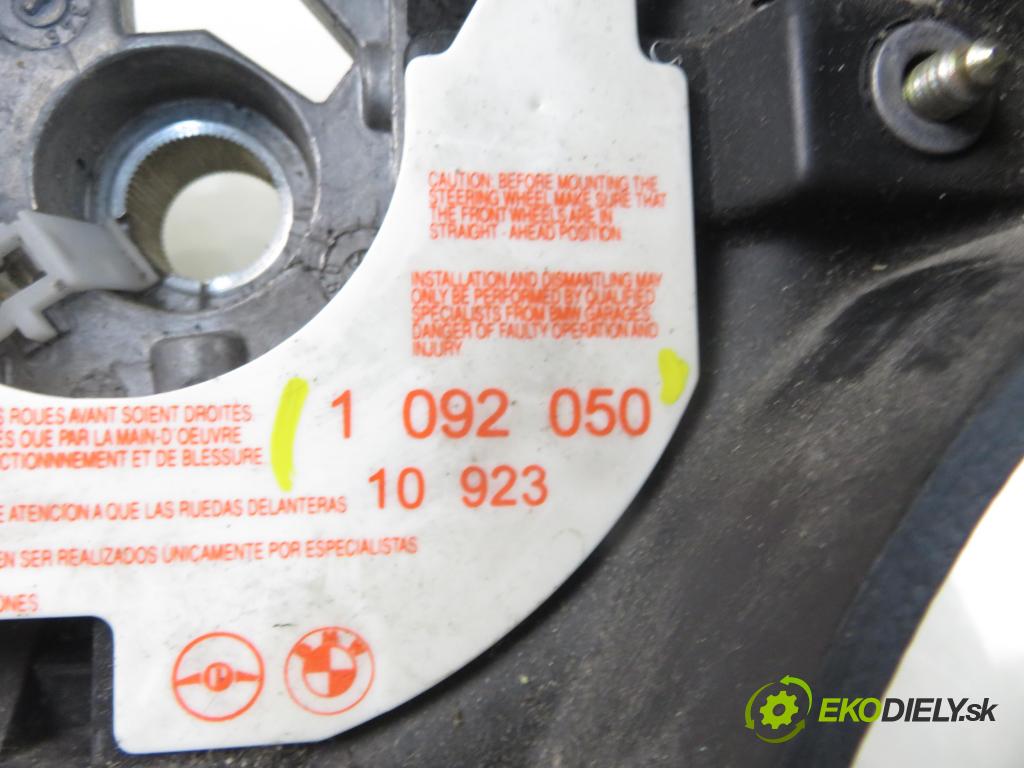 BMW 3 Touring (E36) KOMBI 1998 85,00 318 i 116 - M43 B18 (184E2) 1796,00 Volant 1092050 (Volant)