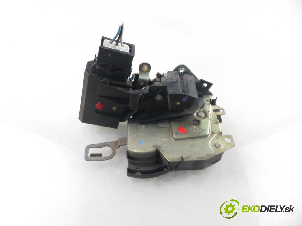 BMW 3 Touring (E36) KOMBI 1998 85,00 318 i 116 - M43 B18 (184E2) 1796,00 zámok PPE 1387726