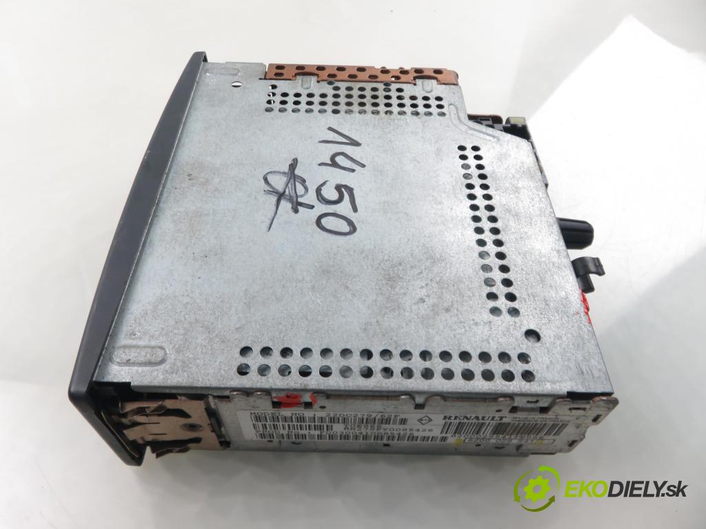 RENAULT CLIO II (BB_, CB_) HB 2003 66,00 1.6 (B/CB0D) - K7M 744 1598,00 RADIO CD 8200029541