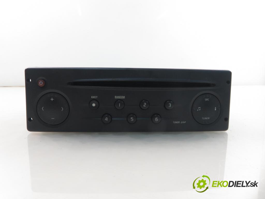 RENAULT CLIO II (BB_, CB_) HB 2003 66,00 1.6 (B/CB0D) - K7M 744 1598,00 RADIO CD 8200029541