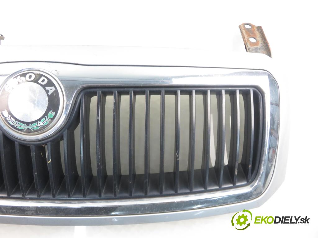 SKODA FABIA I Combi (6Y5) KOMBI 2002 74,00 1.9 TDI - ATD 1896,00 mřížka / maska 6Y0853668
