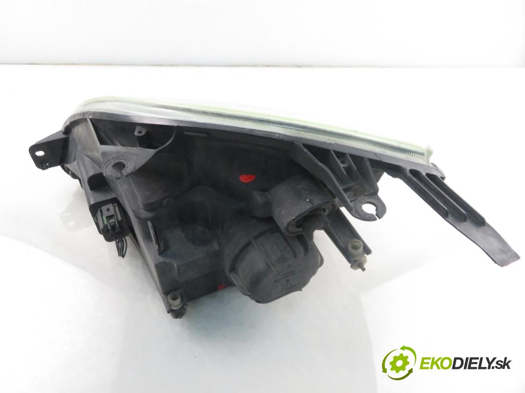 FORD FIESTA V (JH_, JD_) HB 2004 55,00 1.25 16V - FUJA 1242,00 světlo PP