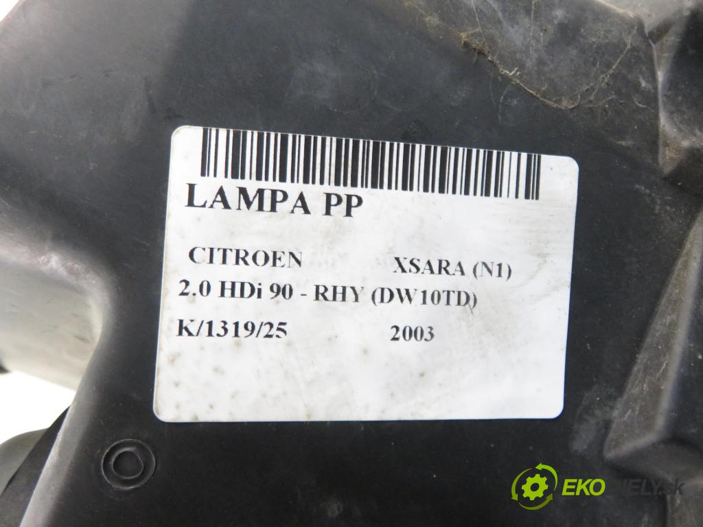 CITROEN XSARA (N1) LIFTBACK 2003 66,00 2.0 HDi 90 - RHY (DW10TD) 1997,00 světlo PP 9637082480