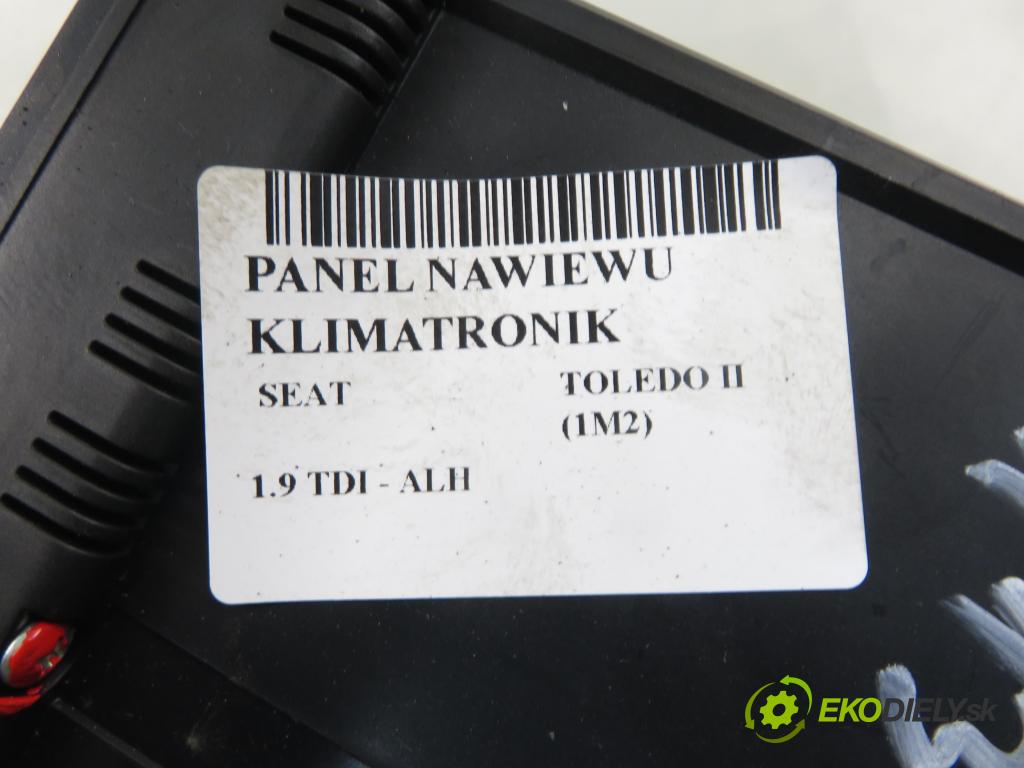 SEAT TOLEDO II (1M2) SEDAN 1999 66,00 1.9 TDI 90 - ALH 1896,00 Panel topení KLIMATRONIK 1M0820043C ; 5HB00797801