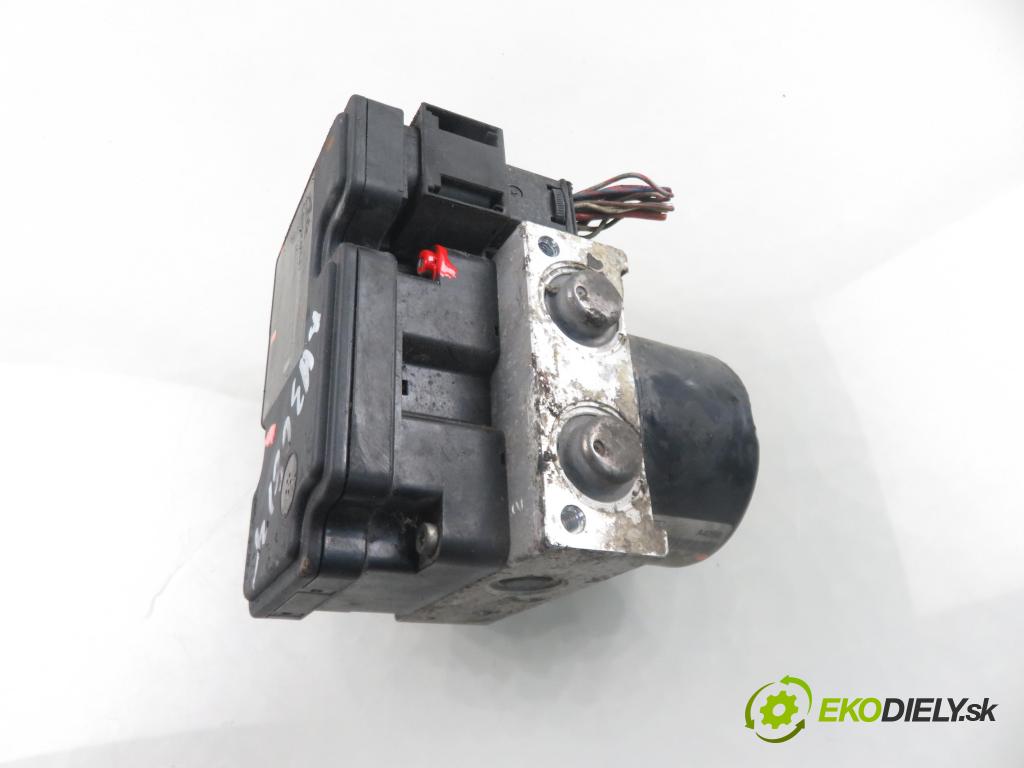 FORD FOCUS II Turnier (DA_, FFS, DS) KOMBI 2006 66,00 1.6 TDCI 90 1560,00 Pumpa ABS 10097001243 ; 3M512M110JA ; 10039927504 (Pumpa ABS)