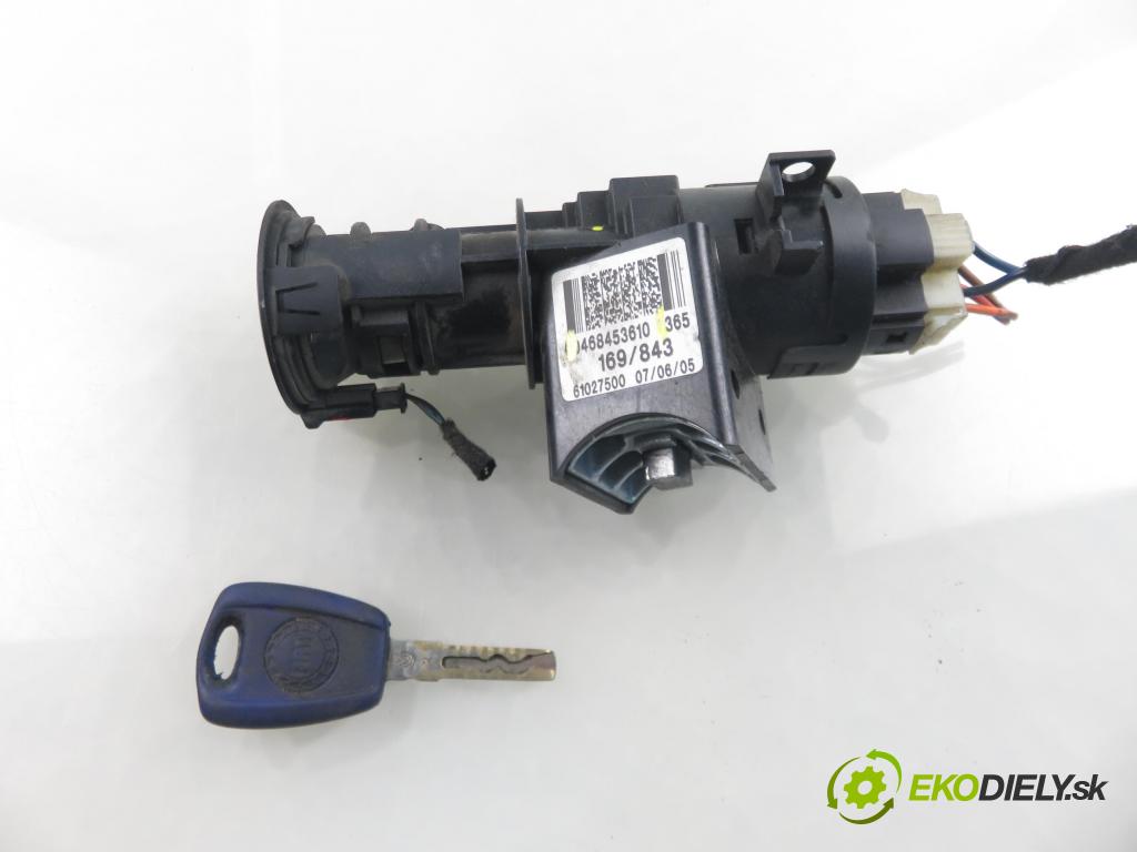 FIAT PANDA (169_) HB 2005 40,00 1.1 54 - 187 A1.000 1108,00 spínačka / VLOŽKY 468453610 ; 05521B365