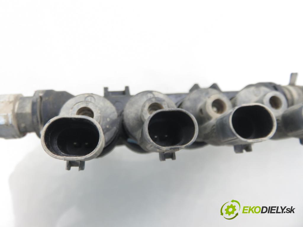 FIAT PANDA (169_) HB 2005 40,00 1.1 54 - 187 A1.000 1108,00 lišta vstřikovací LPG 09SQ99020025 ; 67R010185