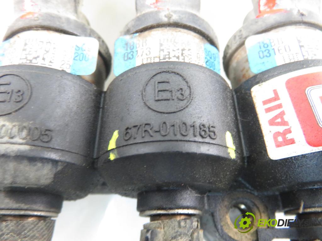 FIAT PANDA (169_) HB 2005 40,00 1.1 54 - 187 A1.000 1108,00 lišta vstřikovací LPG 09SQ99020025 ; 67R010185
