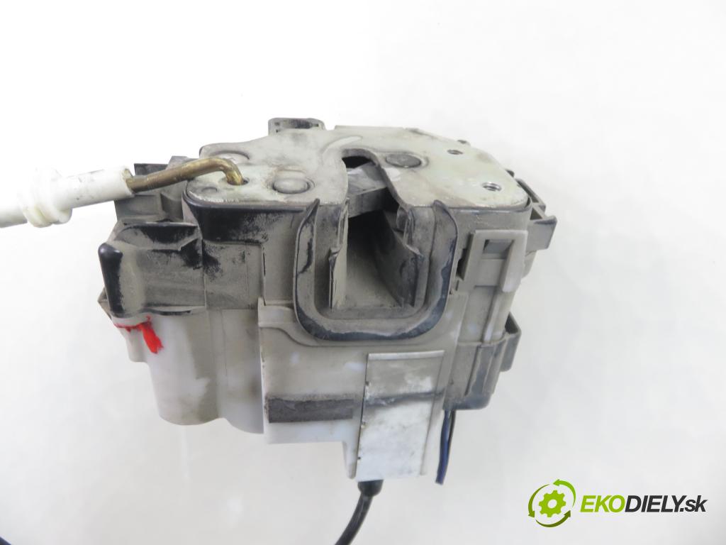 FIAT PANDA (169_) HB 2005 40,00 1.1 54 - 187 A1.000 1108,00 zámok 46810999