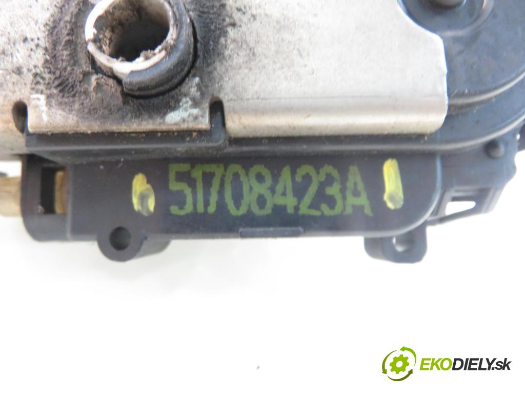 FIAT CROMA (194_) KOMBI 2005 88,00 1.9 D Multijet 120 - 939 A1.000 1910,00 zámok LTE 51708423A