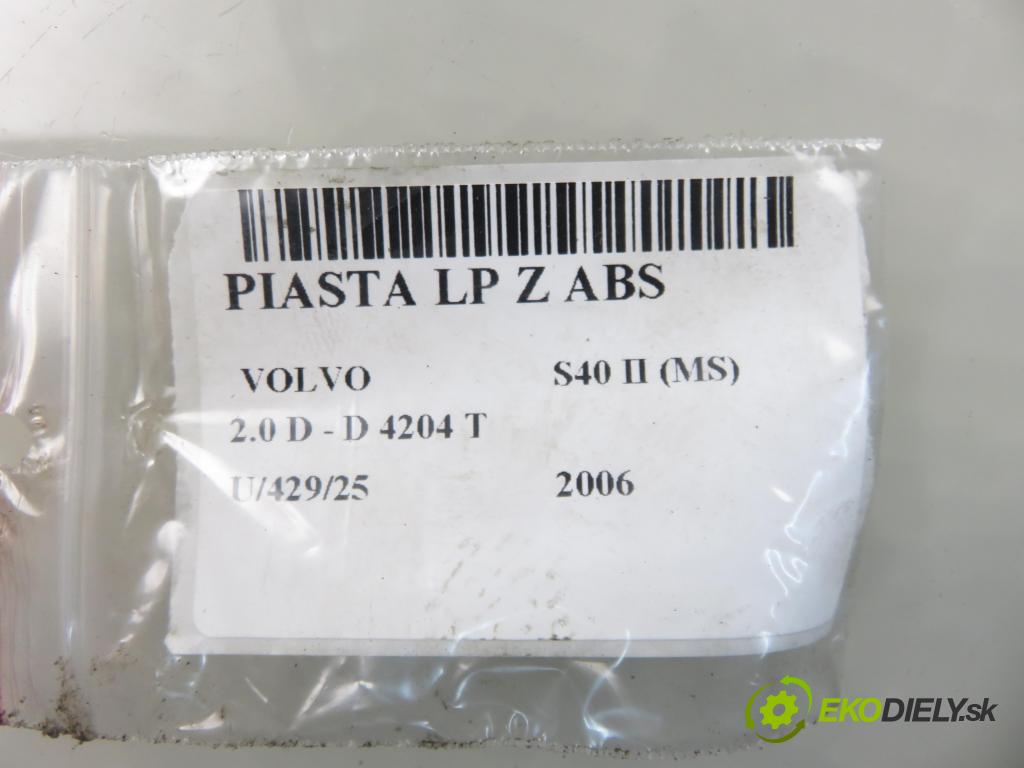 VOLVO S40 II (MS) SEDAN 2006 81,00 1.6 D - D 4164 T 1560,00 náboj LP ABS 