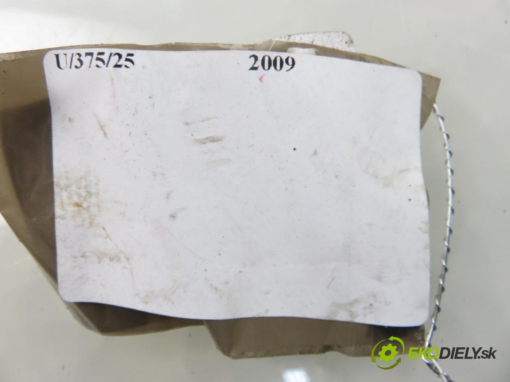 NISSAN QASHQAI / QASHQAI +2 I (J10, JJ10) CROSSOVER 2009 110,00 2.0 dCi Napęd na wszystkie koła - M9R 1995,00 trubka vypínacího ložiska 30850ET000