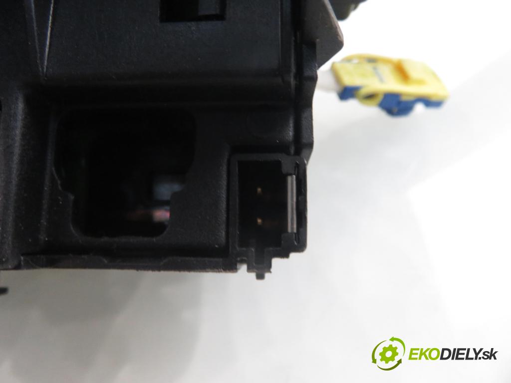 CITROEN XSARA (N1) LIFTBACK 2003 66,00 2.0 HDi 90 - RHY (DW10TD) 1997,00 PAKA/ŘAZENÍ/SADA: 96451820ZL