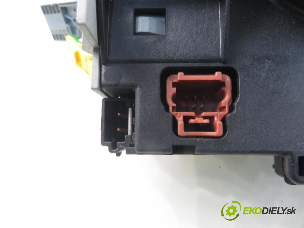 CITROEN XSARA (N1) LIFTBACK 2003 66,00 2.0 HDi 90 - RHY (DW10TD) 1997,00 PAKA/ŘAZENÍ/SADA: 96451820ZL