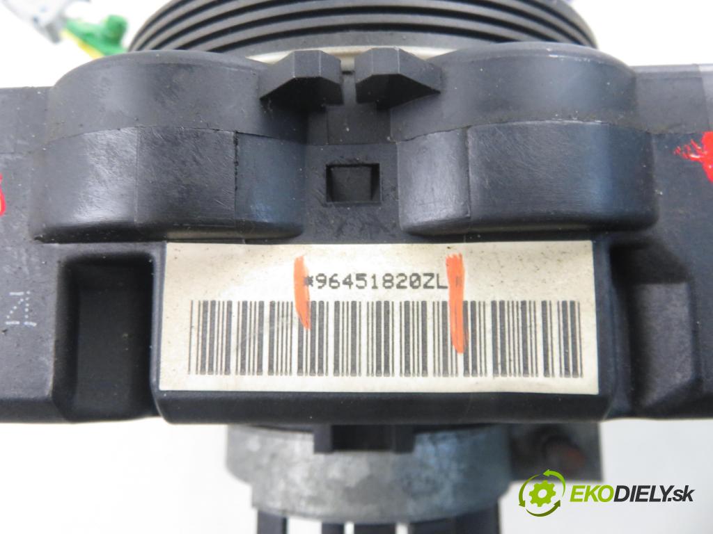 CITROEN XSARA (N1) LIFTBACK 2003 66,00 2.0 HDi 90 - RHY (DW10TD) 1997,00 PAKA/ŘAZENÍ/SADA: 96451820ZL