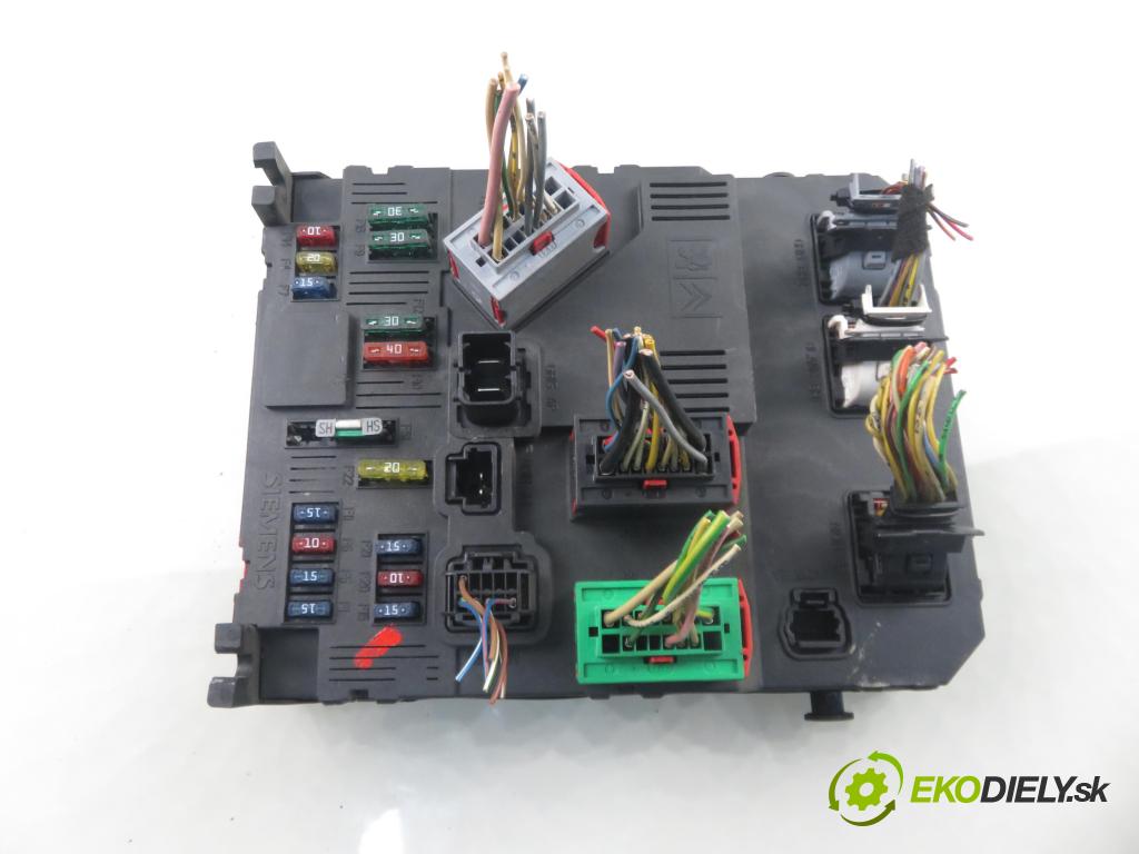 PEUGEOT 206 liftback (2A/C) HB 2003 55,00 1.4 75 - KFW 1360,00 MODUL BSI S118085220A ; 9649627880