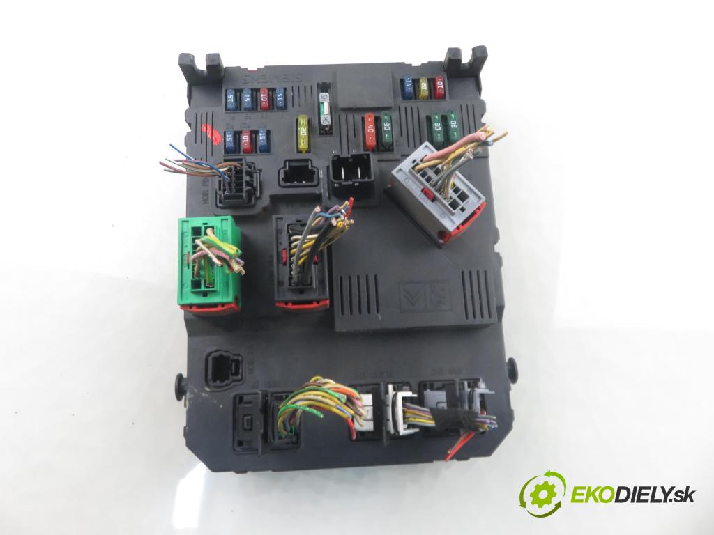 PEUGEOT 206 liftback (2A/C) HB 2003 55,00 1.4 75 - KFW 1360,00 MODUL BSI S118085220A ; 9649627880