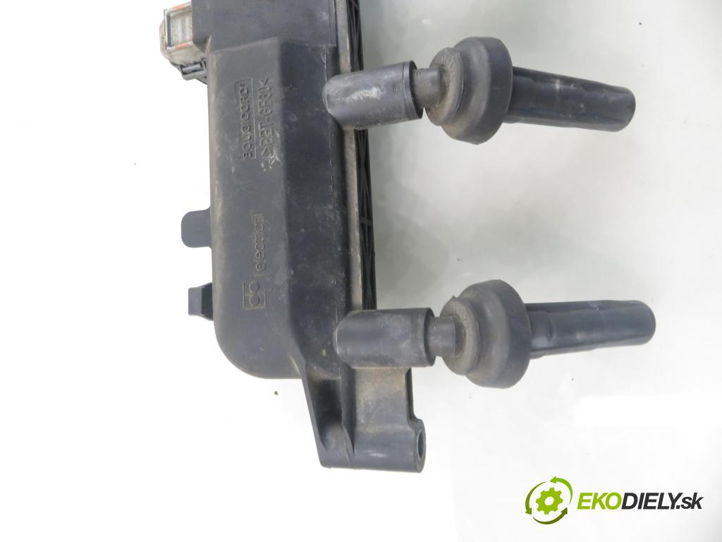 PEUGEOT 206 liftback (2A/C) HB 2003 55,00 1.4 75 - KFW 1360,00 cívka zapalovací 9635864980