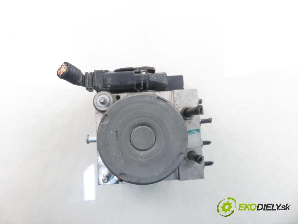 NISSAN QASHQAI / QASHQAI +2 I (J10, JJ10) CROSSOVER 2009 110,00 2.0 dCi Napęd na wszystkie koła - M9R 1995,00 Pumpa ABS 0265951223 ; 0265230686 (Pumpa ABS)