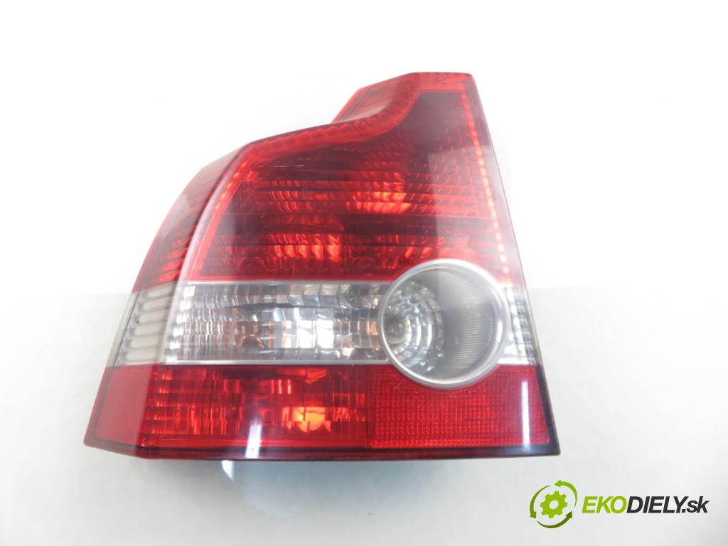 VOLVO S40 II (MS) SEDAN 2006 81,00 1.6 D - D 4164 T 1560,00 světlo levé zadní