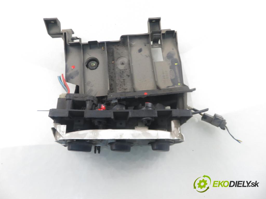 PEUGEOT BOXER Skrzynia (230L) FURGON 1997 51,00 1.9 D - D9B (XUD9AU) 1905,00 Panel topení 591922900