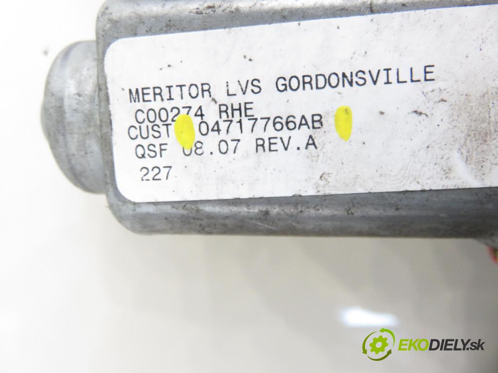 CHRYSLER VOYAGER IV (RG, RS) MINIVAN 2002 105,00 2.5 CRD 143 - ENJ 2499,00 mechanismus oken PPE 04717766AB ; AY2621001431