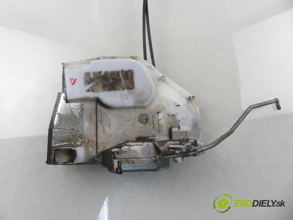 FIAT SEDICI (189_) CROSSOVER 2009 88,00 1.9 D Multijet 120 4x4 - D19AA 1910,00 zámok PPE