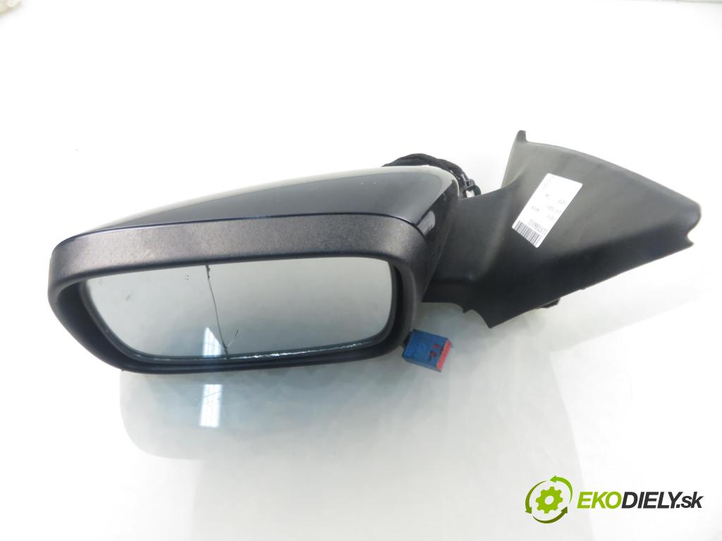 VOLVO S40 II (MS) SEDAN 2006 81,00 1.6 D - D 4164 T 1560,00 zpětné zrcátko LE