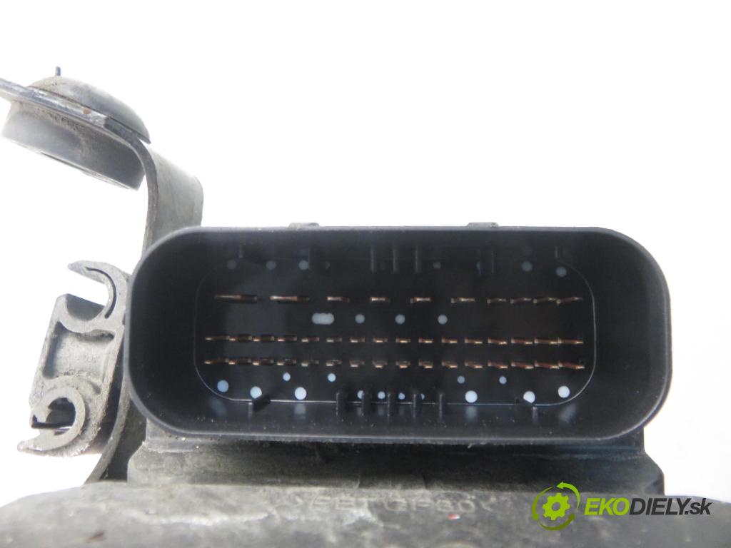 SKODA FABIA I Combi (6Y5) KOMBI 2002 74,00 1.9 TDI - ATD 1896,00 Pumpa ABS 6Q0614417D ; 0265900009 ; 0265224011 (Pumpa ABS)