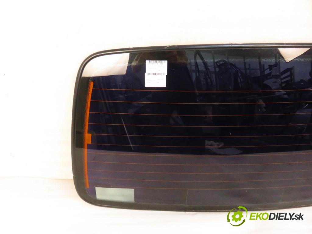 KIA SPORTAGE (K00) TERENOWY 2000 61,00 2.0 TD 4WD 83 - RF 1998,00 okno ZADNÍ: kapota