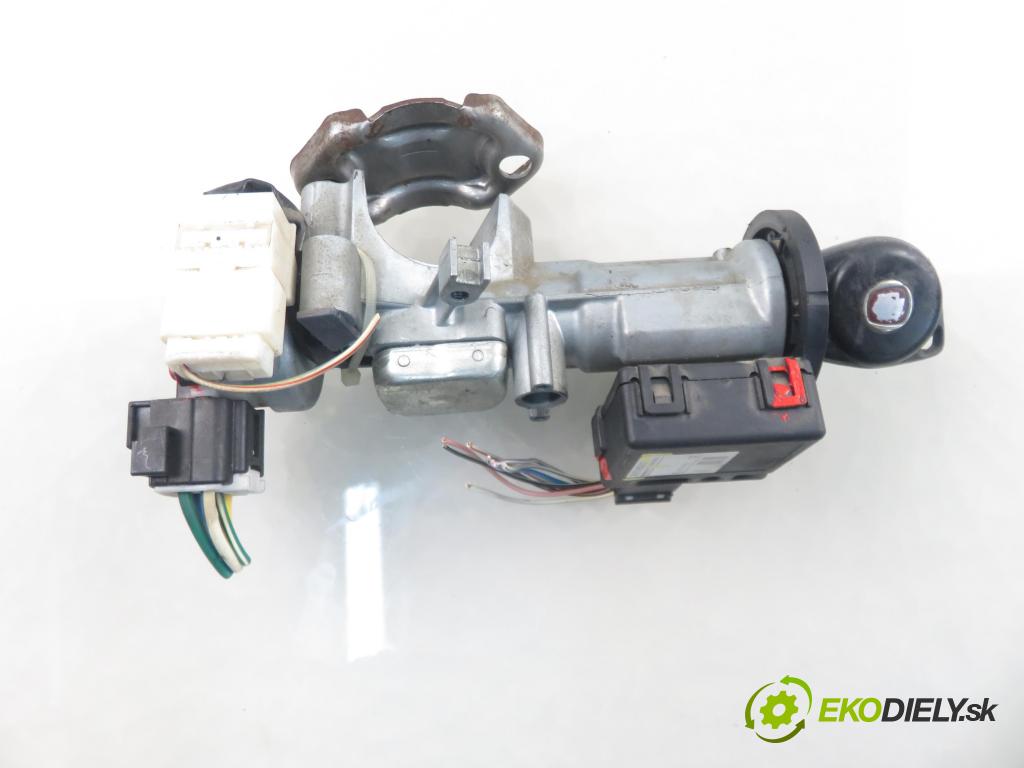 FIAT SEDICI (189_) CROSSOVER 2009 88,00 1.9 D Multijet 120 4x4 - D19AA 1910,00 spinačka SLS18 ; 3397062J10 ; 5WK49183 (Spínacia skrinka)