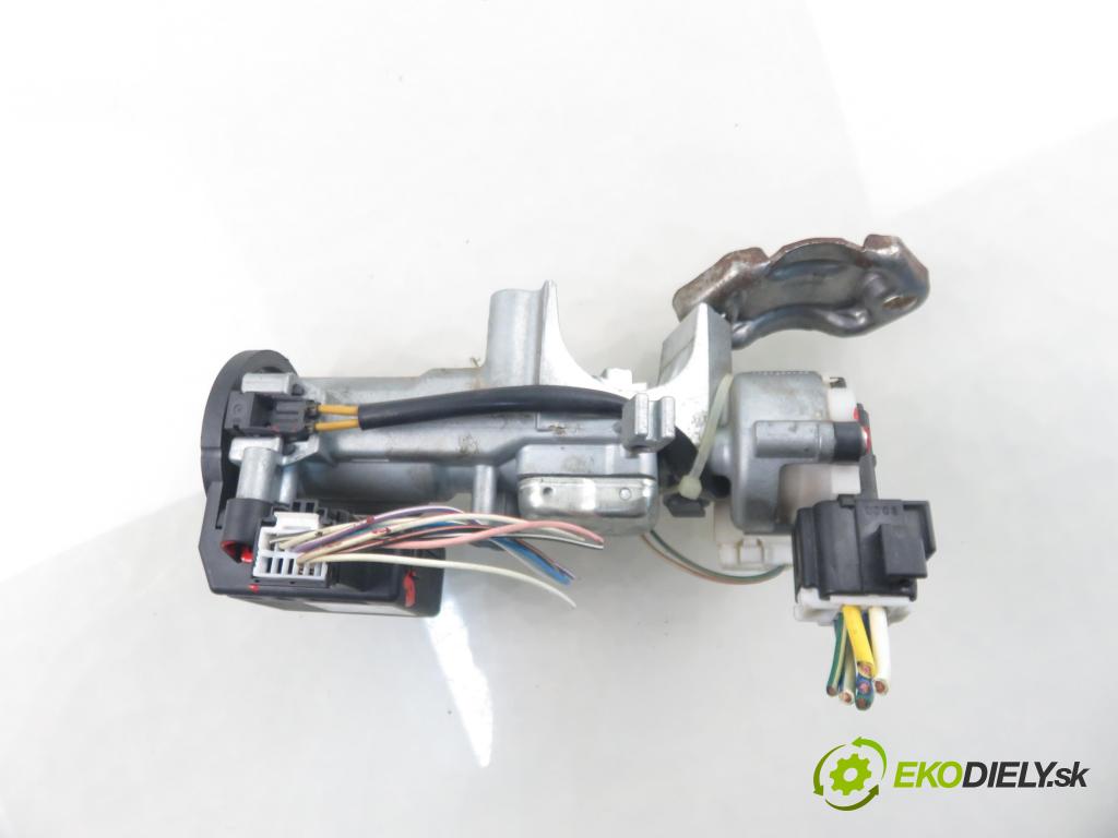 FIAT SEDICI (189_) CROSSOVER 2009 88,00 1.9 D Multijet 120 4x4 - D19AA 1910,00 spinačka SLS18 ; 3397062J10 ; 5WK49183 (Spínacia skrinka)