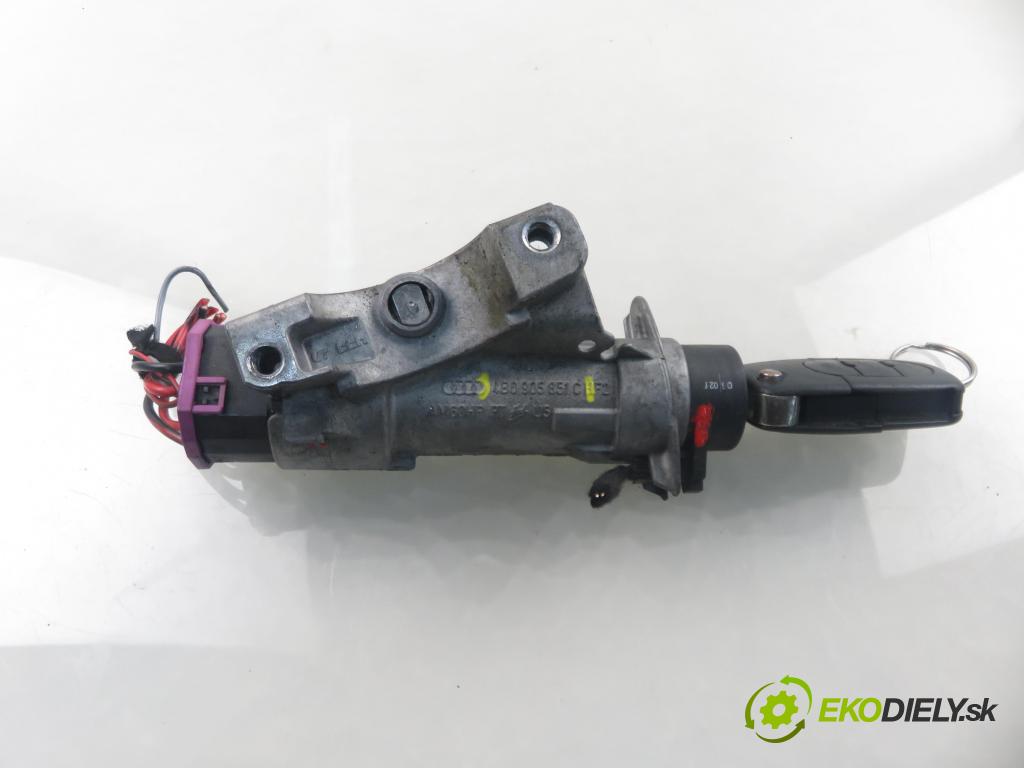 AUDI A3 (8L1) HB 2002 132,00 1.8 T 180 - AUQ 1781,00 spinačka 4B0905851C (Spínacia skrinka)