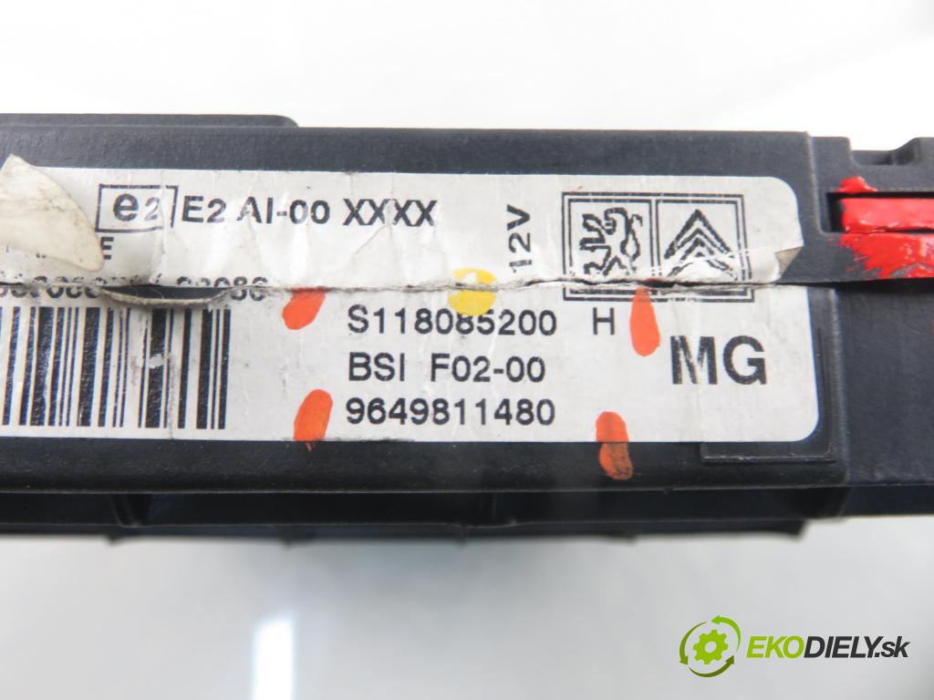 CITROEN C3 I (FC_) HB 2003 50,00 1.4 HDi - 8HZ (DV4TD) 1398,00 MODUL BSI 9649811480 ; S118085200