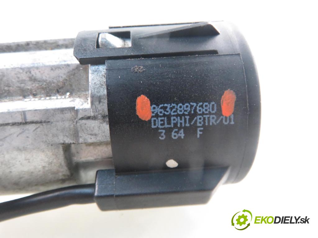 CITROEN C3 I (FC_) HB 2003 50,00 1.4 HDi - 8HZ (DV4TD) 1398,00 spinačka 9632897680 (Spínacia skrinka)