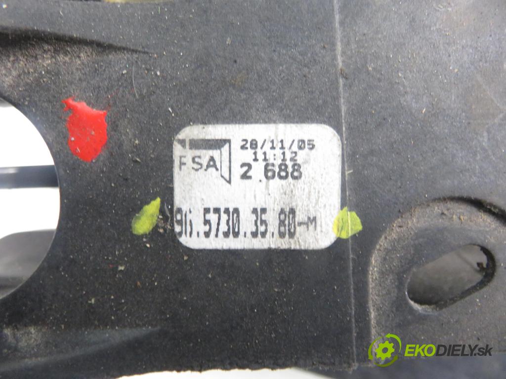 PEUGEOT 307 (3A/C) HB 2003 79,00 2.0 HDi 110 - RHS 1997,00 ZVEDÁK: 9657303580