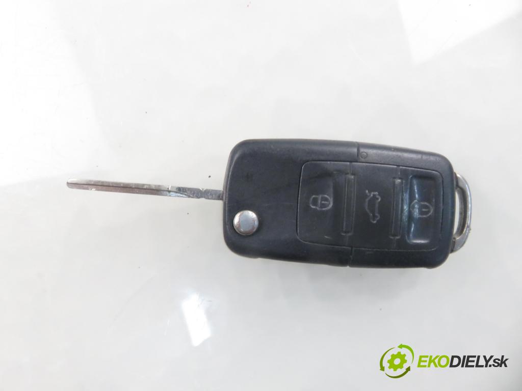 VW GOLF IV (1J1) HB 2002 74,00 1.9 TDI PD 101 - AXR 1896,00 spínačka / VLOŽKY 4B0905851C